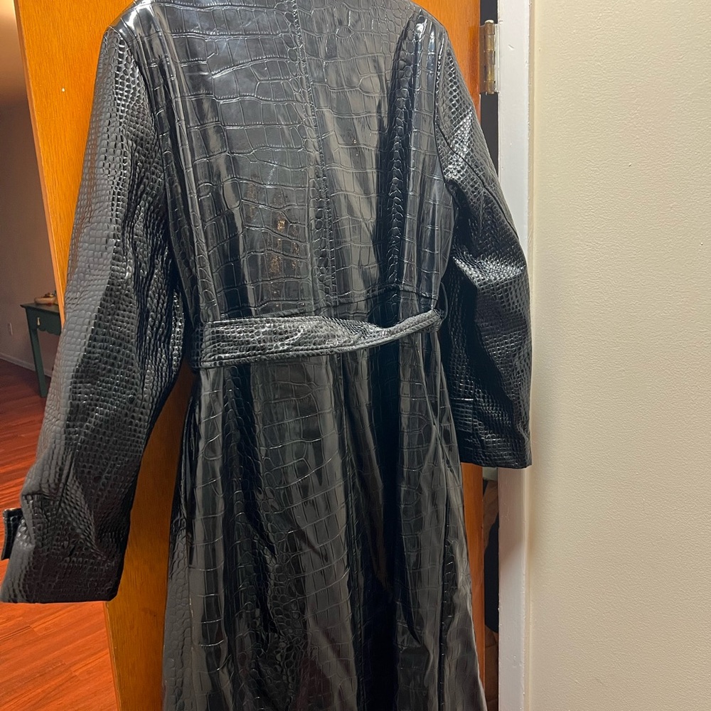 Kardashian Kollection Glossy Black Trench Coat - Picture 5 of 10
